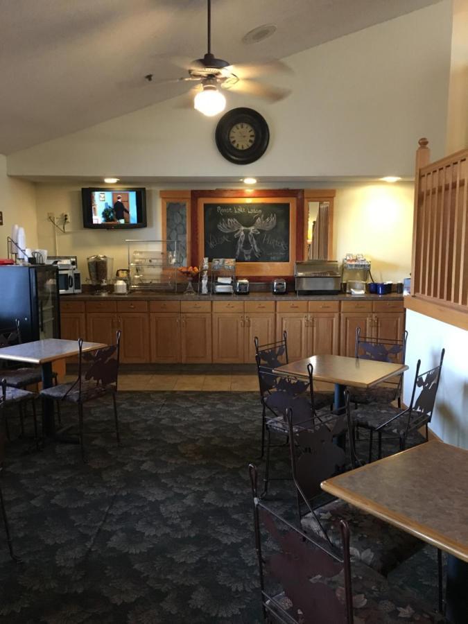 Moose Lake Lodge & Suites Екстериор снимка